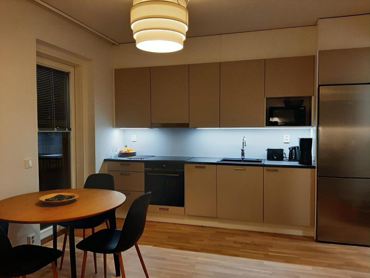 Premium Kaksio Rauman Keskustassa, Parveke Ja Sauna Exterior foto